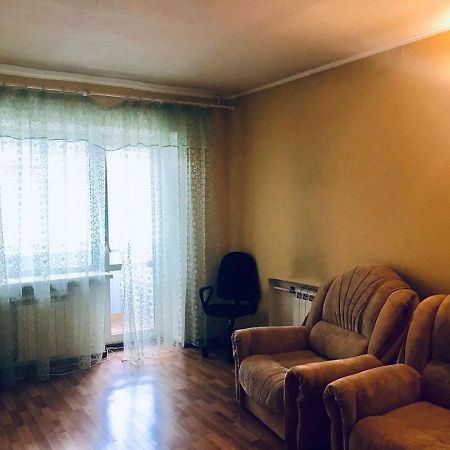 Квартира Недалеко От Центра Города Charkiv Exteriör bild